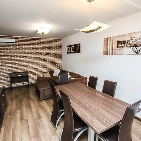 Mare Апартаменты